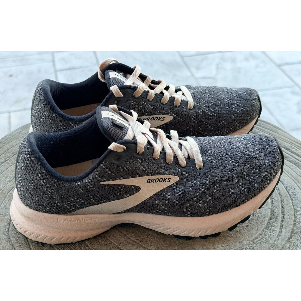 Brooks Launch 7 Women’s  Lace-Up Running Black/Pearl/Hushed Sneakers  US 7